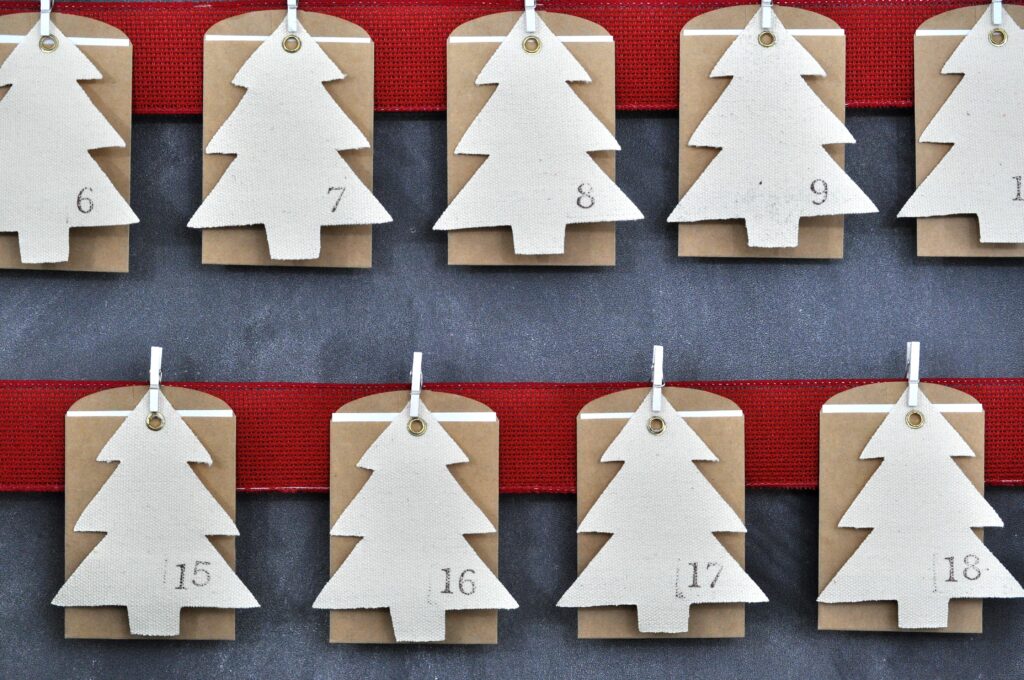 Advent Calendar 2015. Rustic DIY Advent Calendar