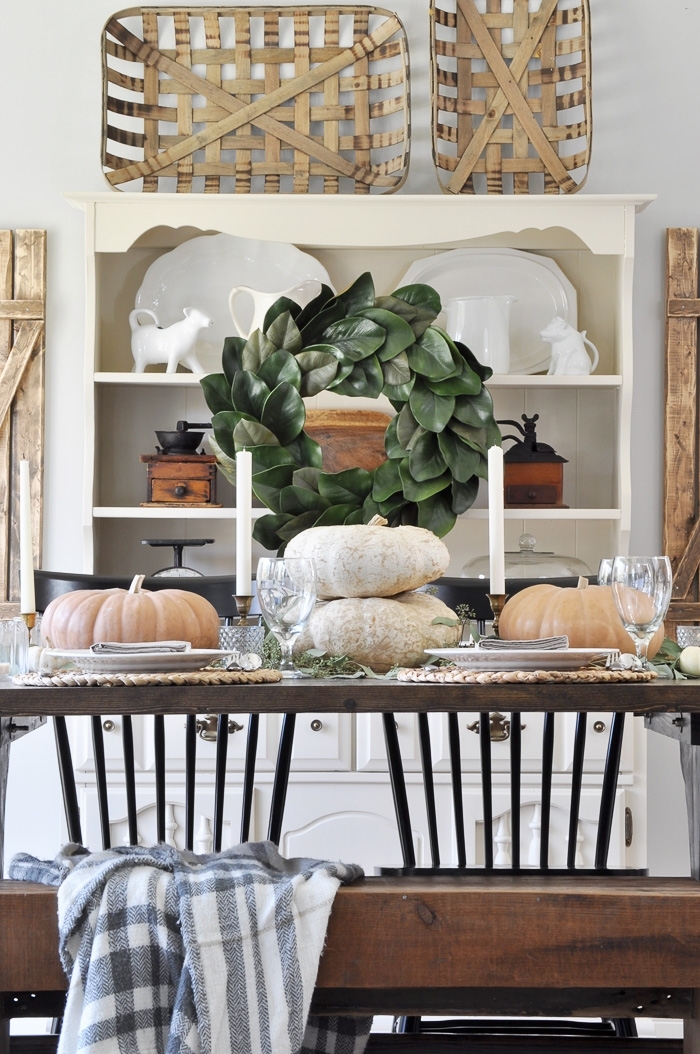 Farmhouse Fall Tablescape