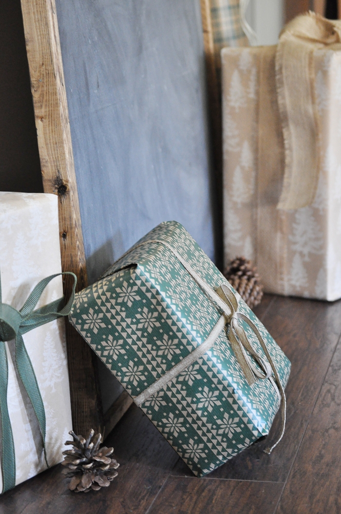 Rustic Christmas Entryway