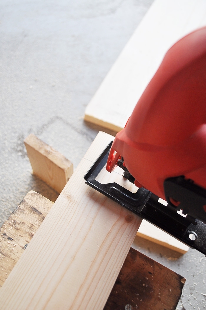 DIY Rustic Wooden Tote