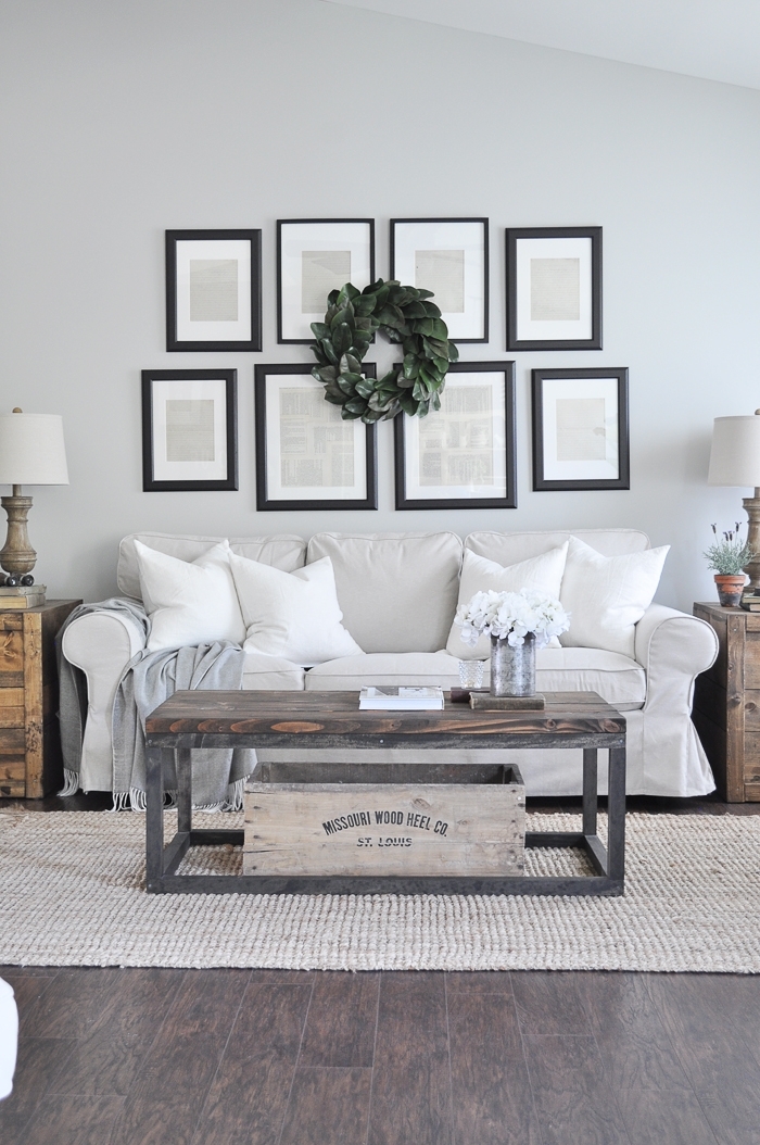 Beautiful slipcovered farmhouse style sofa and armchairs from Ikea!