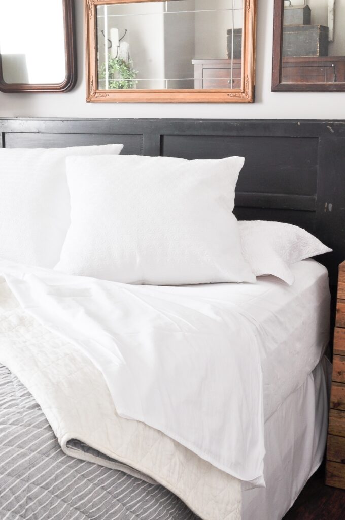 How to Pick the Perfect Bed Sheets | Little Glass Jar