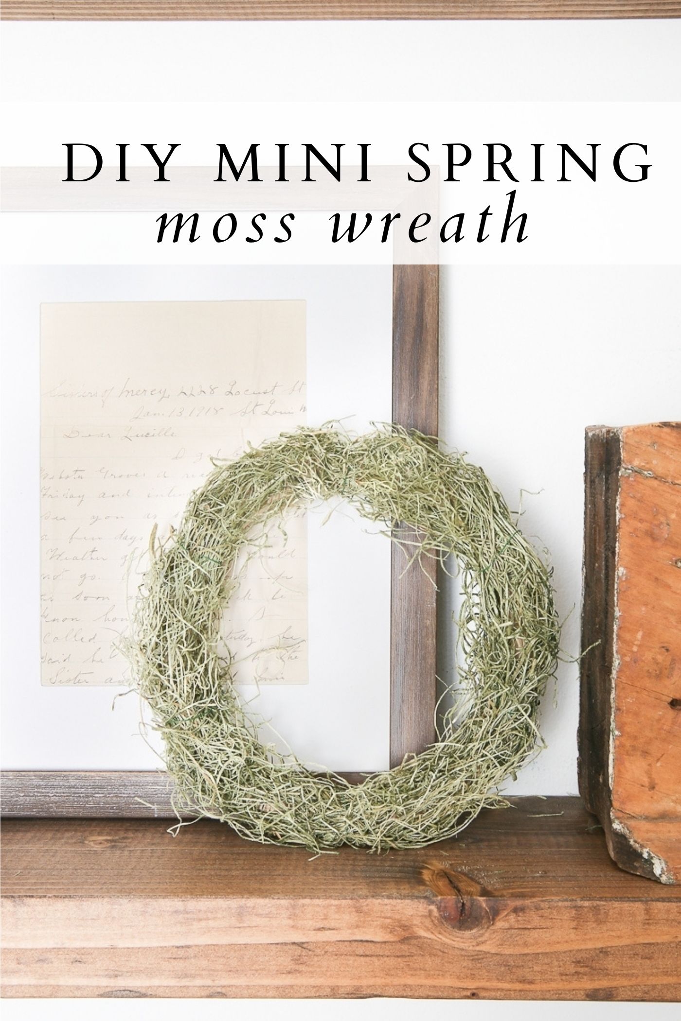 DIY Mini Spring Moss Wreath