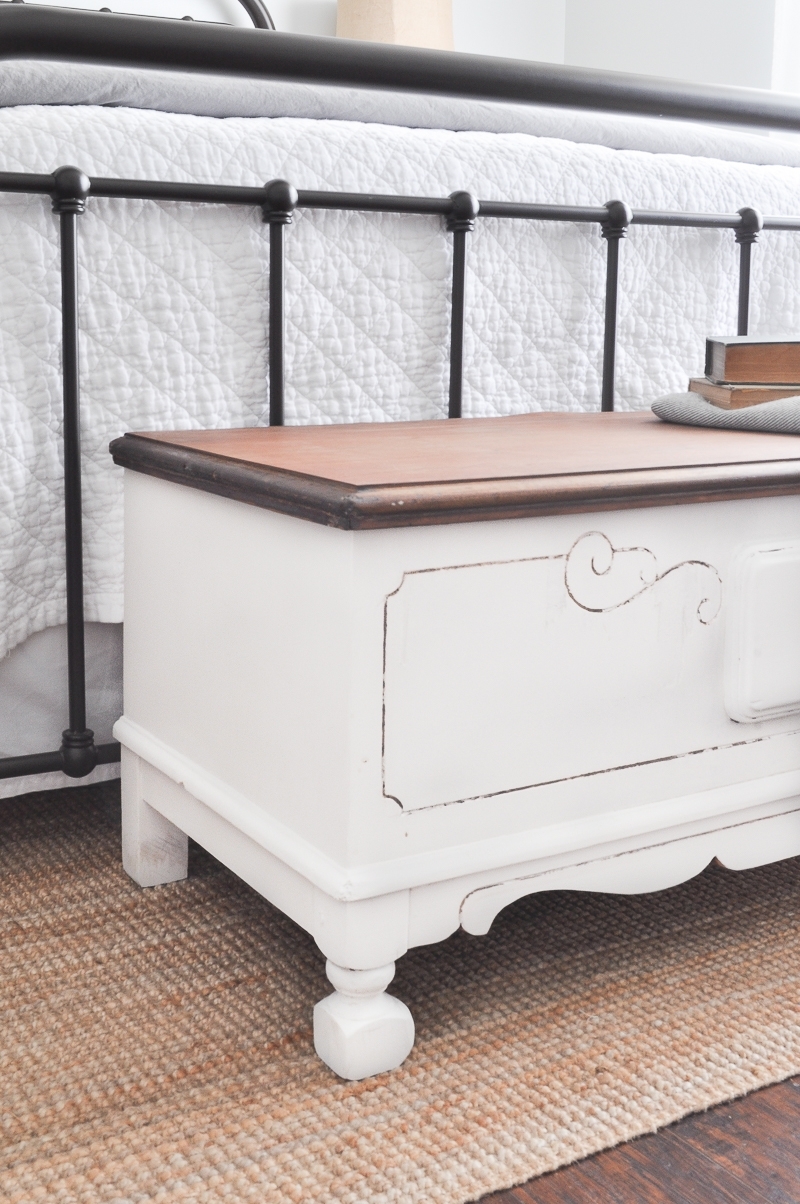 Farmhouse cedar chest deals