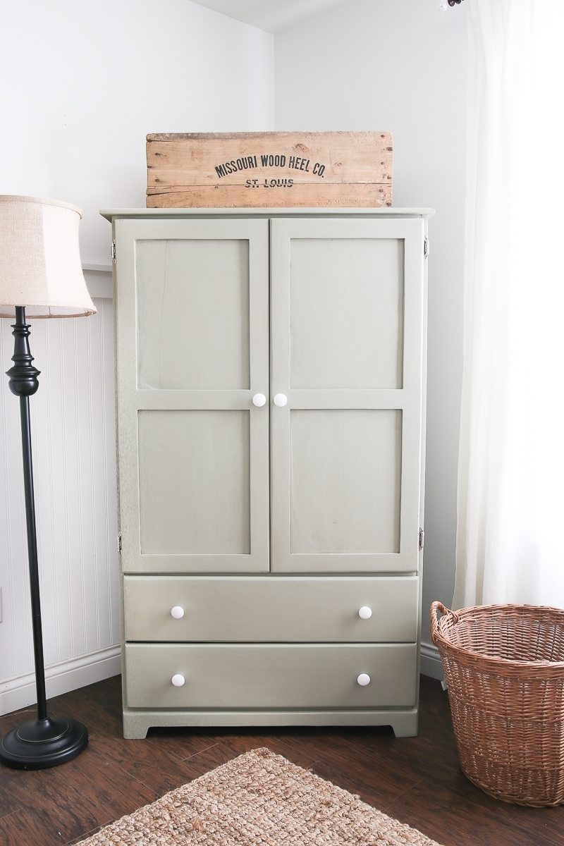 Last Look at Our Vintage Guest Bedroom