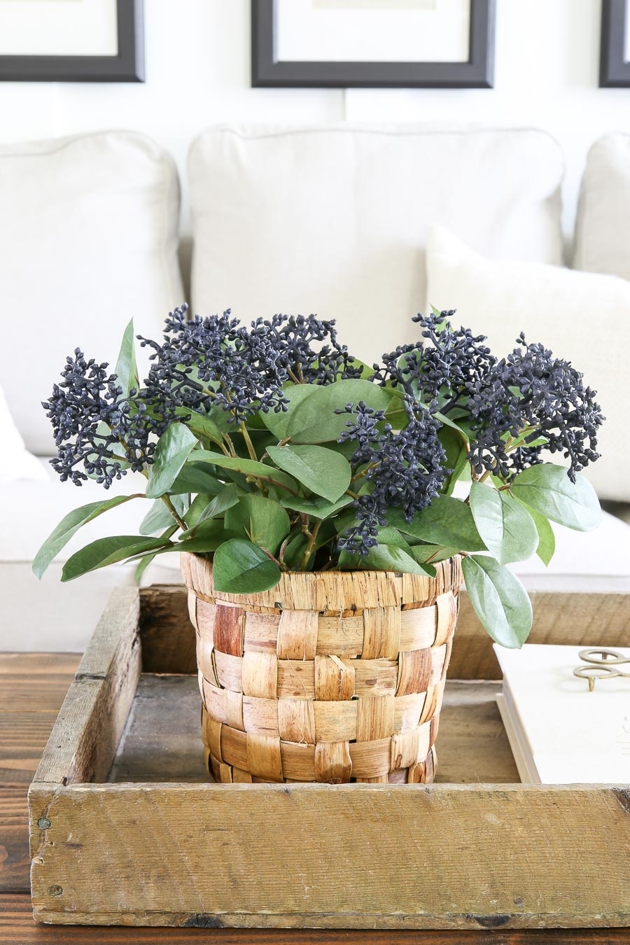 A Simple Faux Flower Arrangement