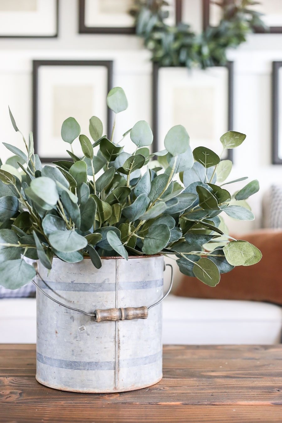 Neutral Fall Living Room Decor