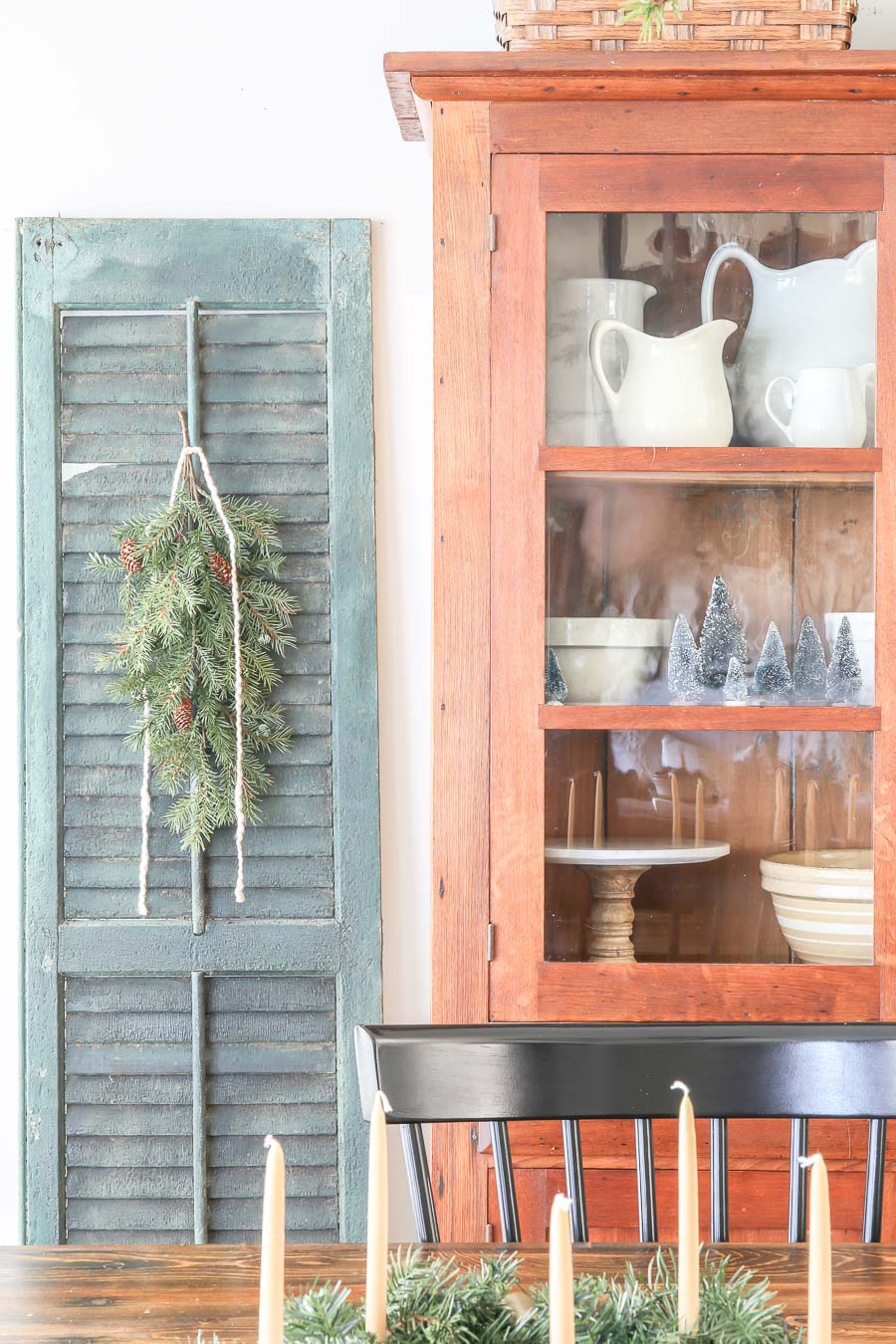 Christmas Dining Room - Little Glass Jar