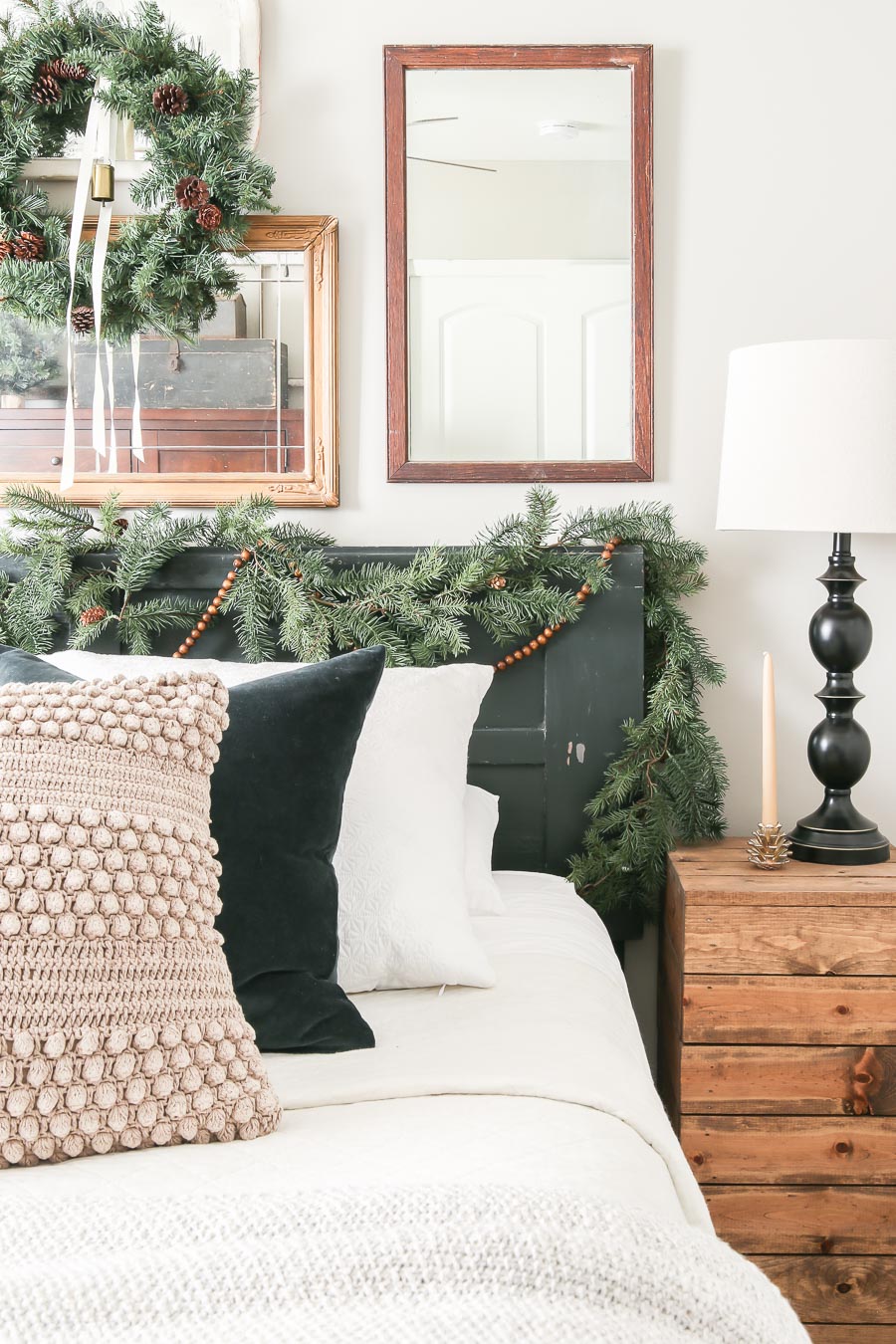 Christmas Guest Bedroom