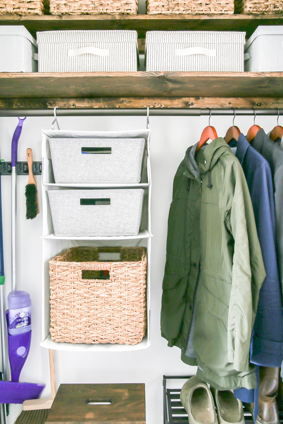 Entryway Closet Makeover