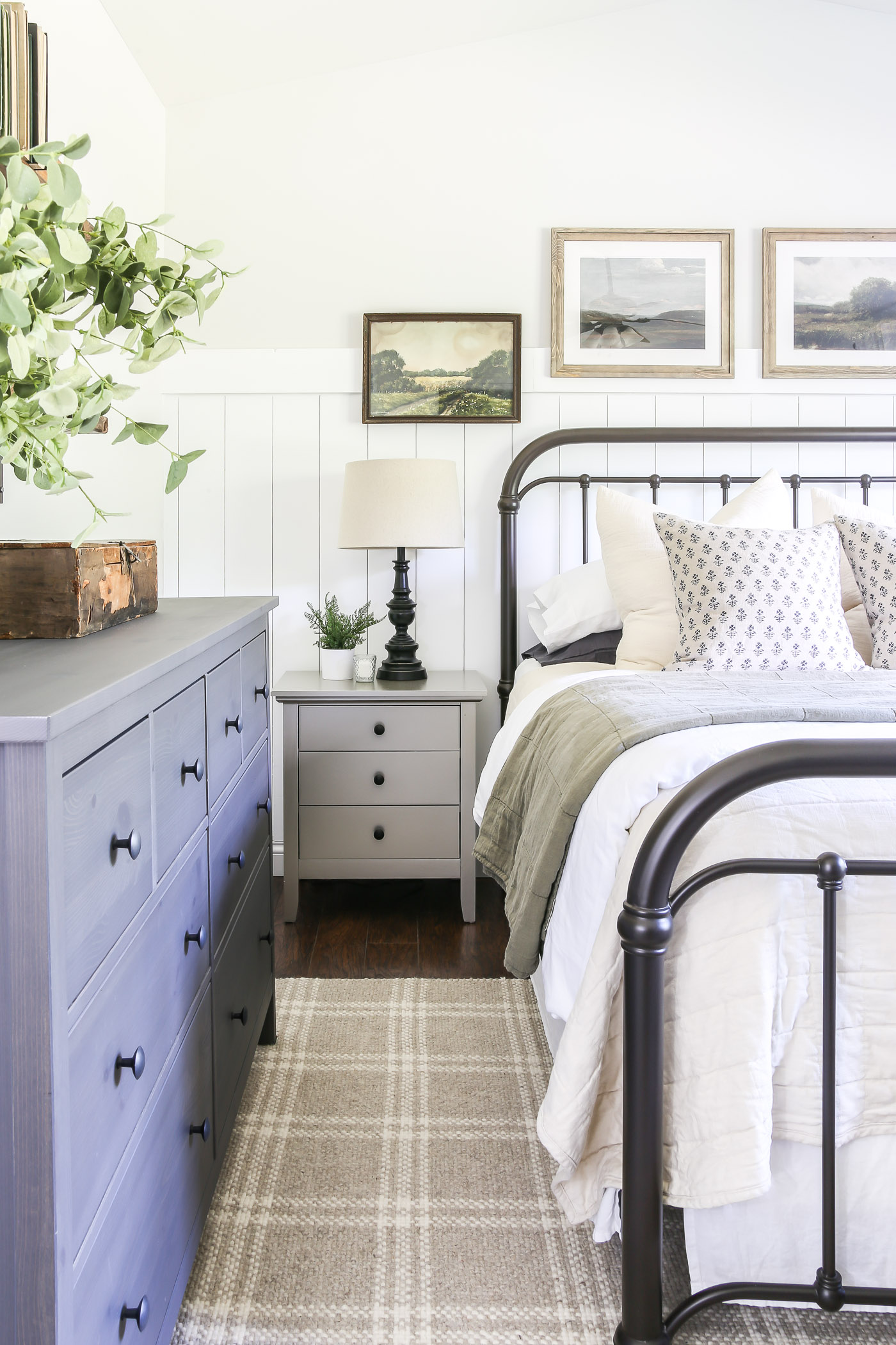 Cozy Vintage Master Bedroom Makeover