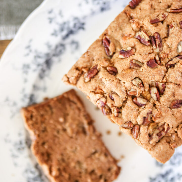 Apple Pecan Bread