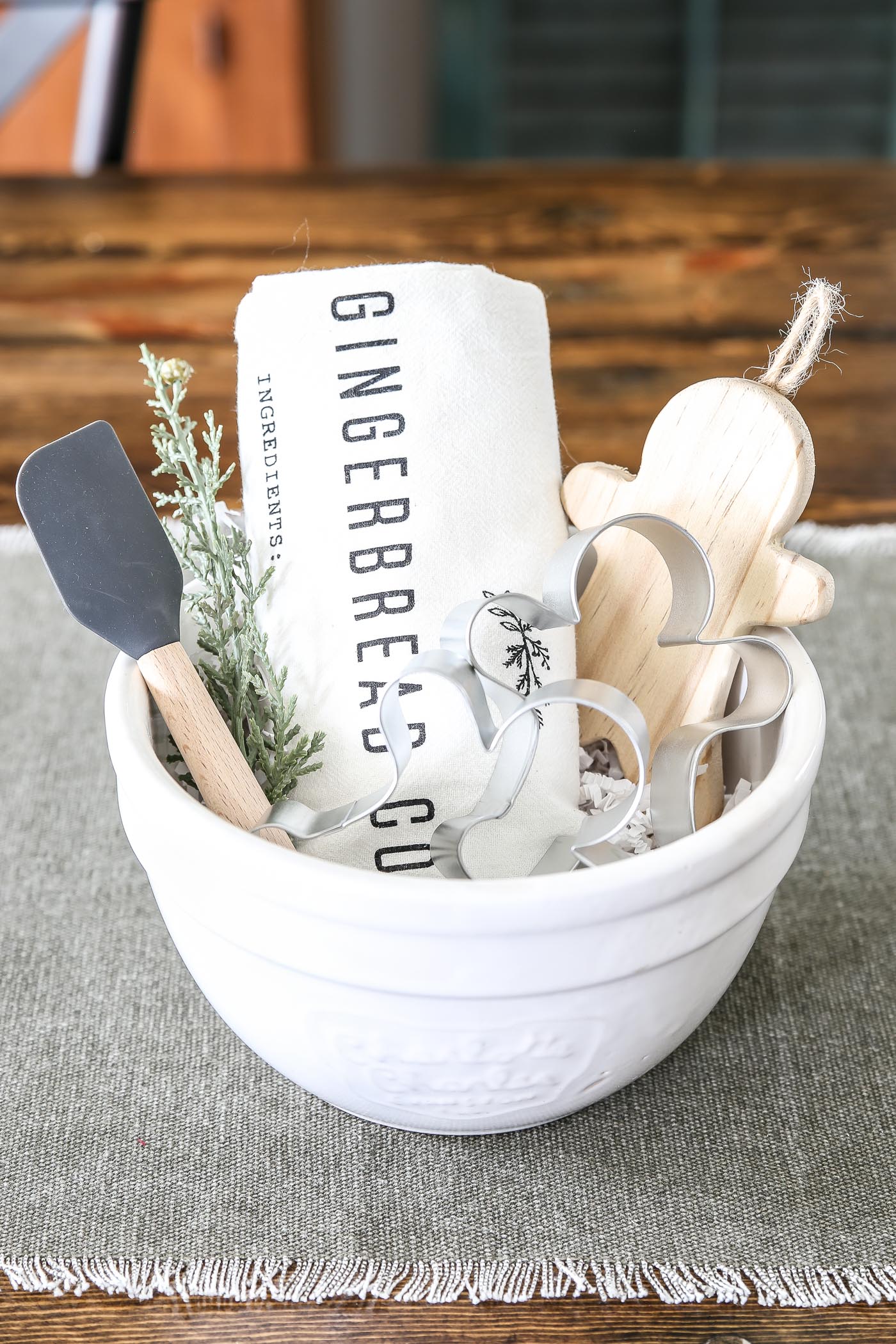 Five Beautiful Hostess Gift Baskets