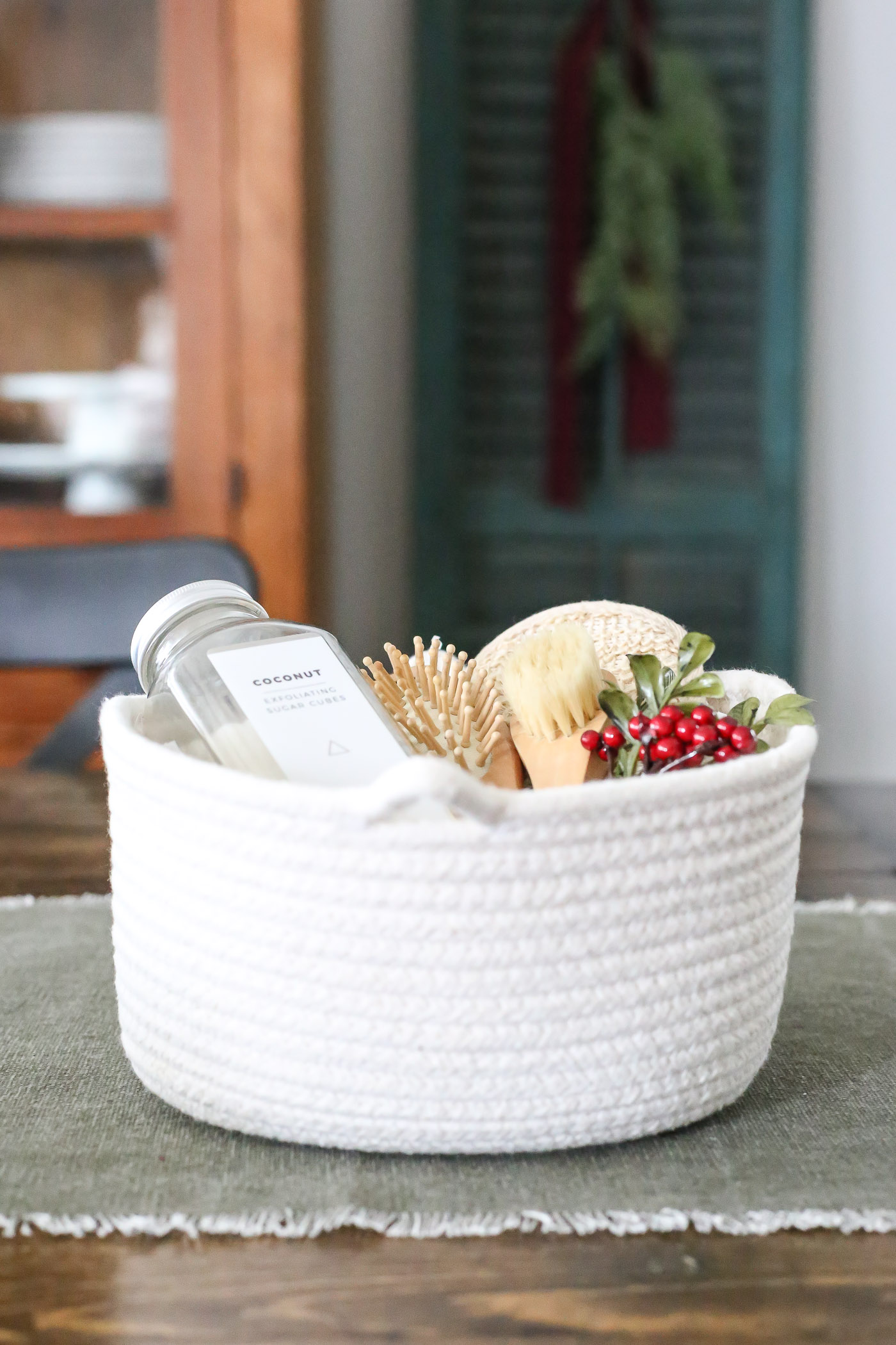 Five Beautiful Hostess Gift Baskets