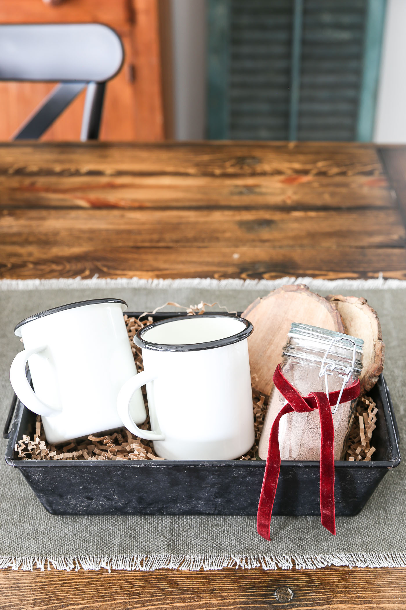 Five Beautiful Hostess Gift Baskets