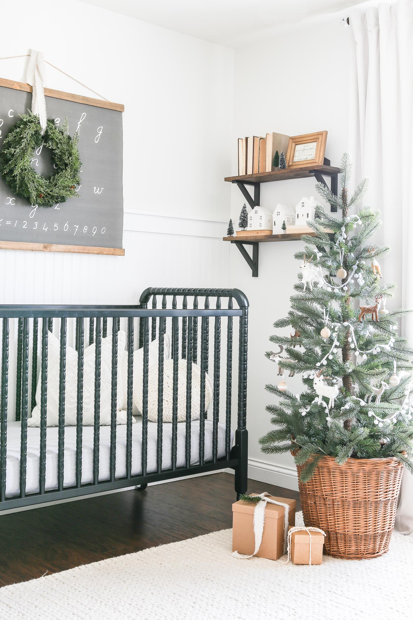 Neutral and Natural Christmas Nursery | Little Glass Jar