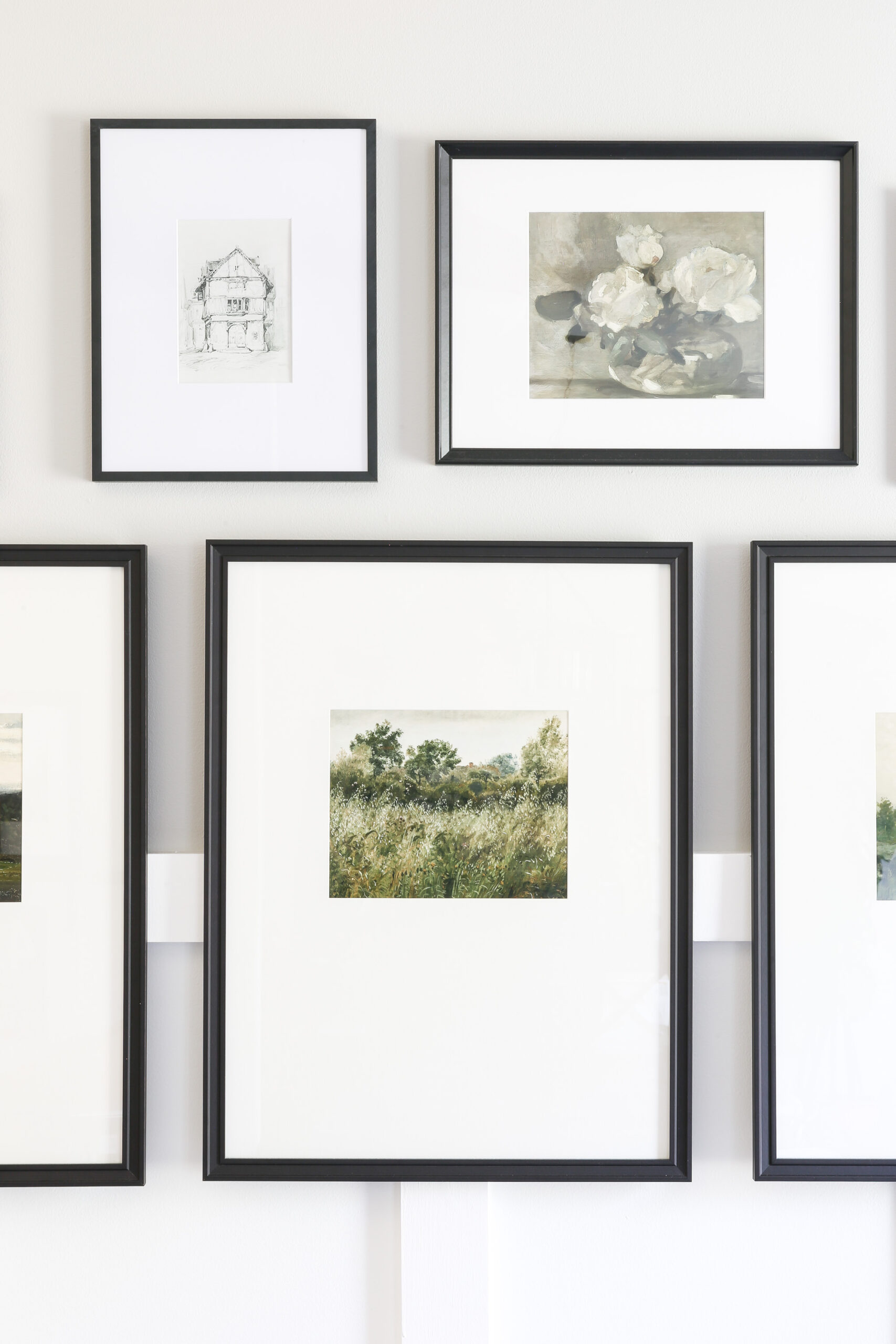 Tips for Creating a Vintage Art Gallery Wall with Online Printables