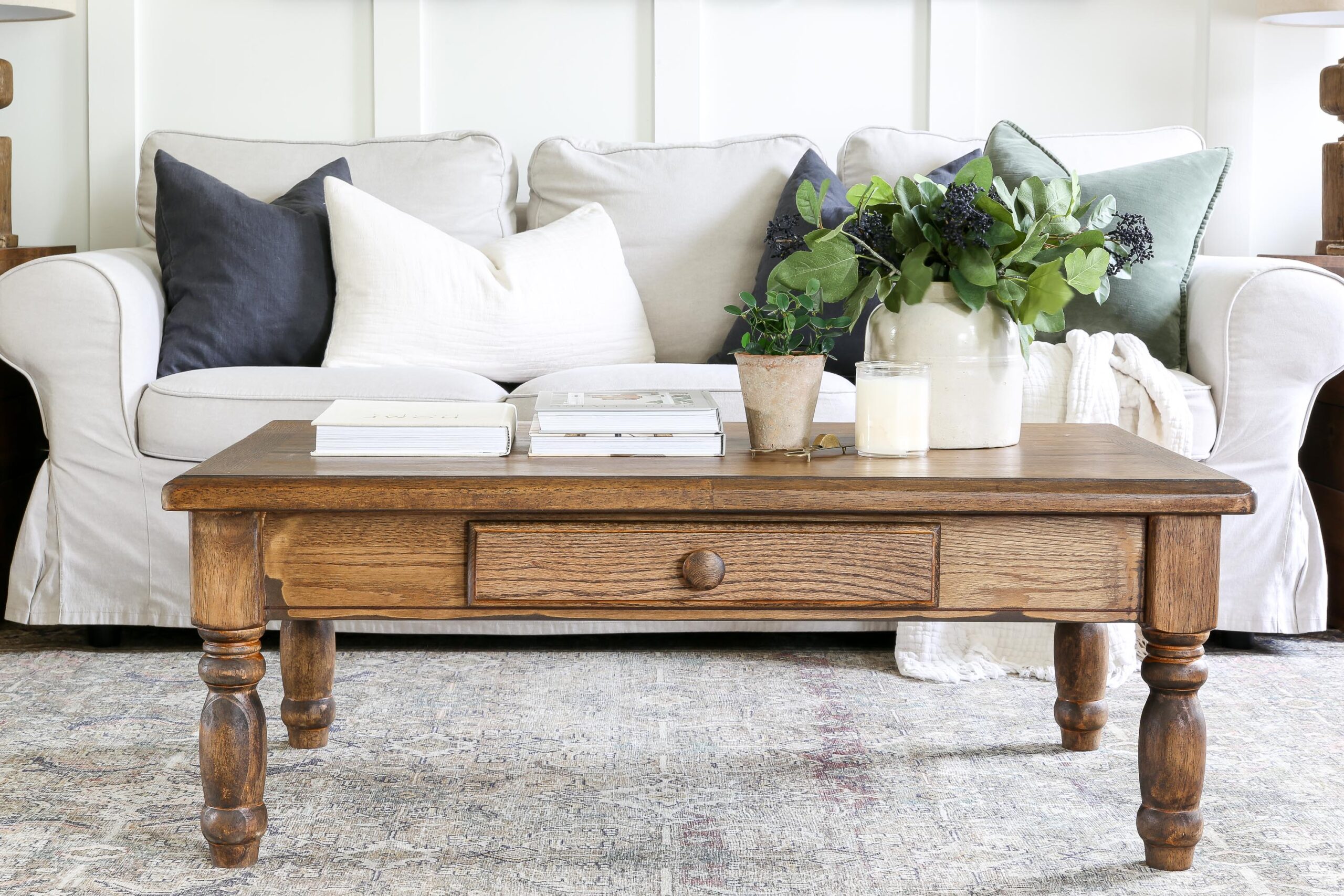 Wooden Coffee Table Makeover