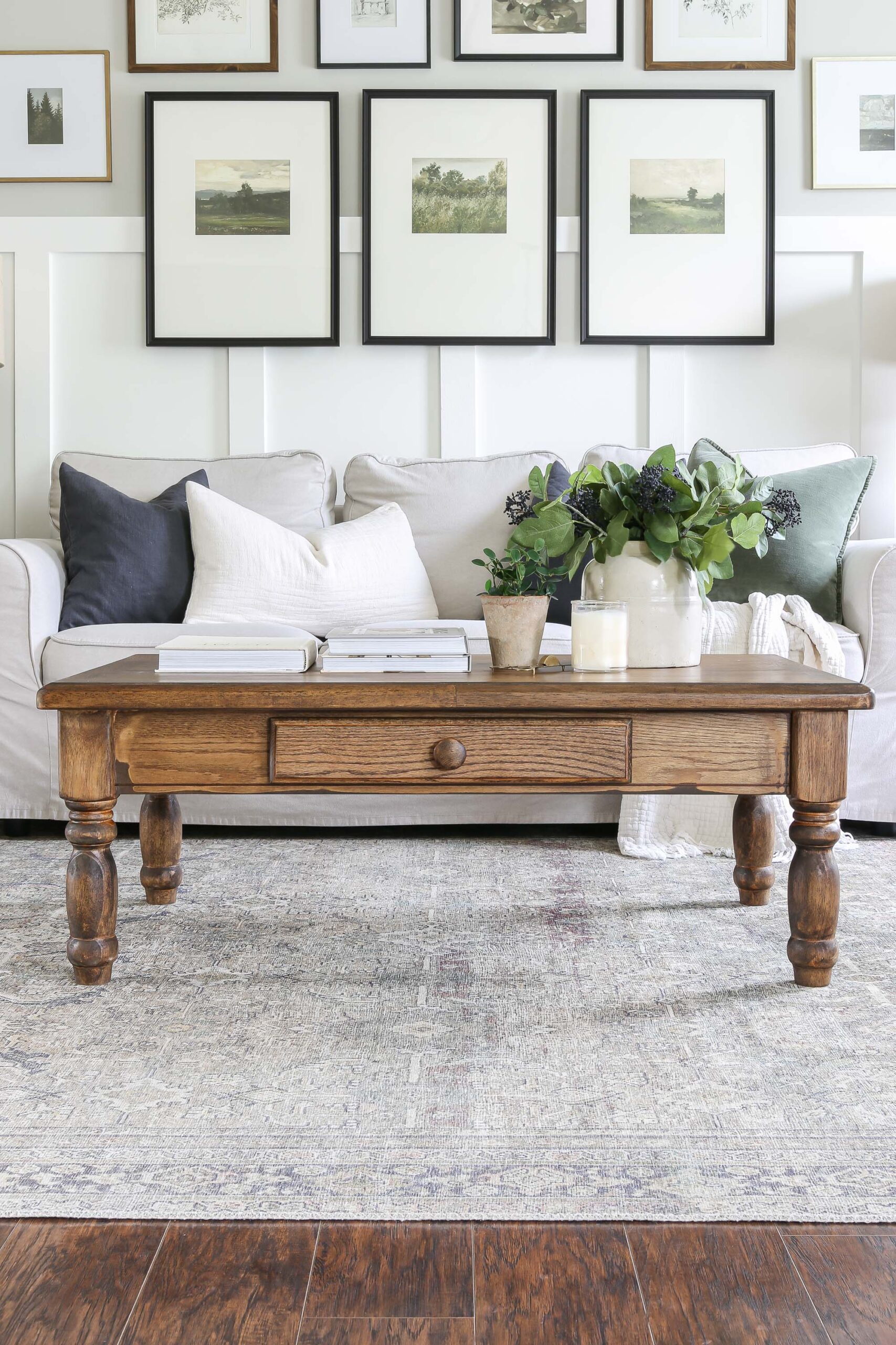 Wooden Coffee Table Makeover