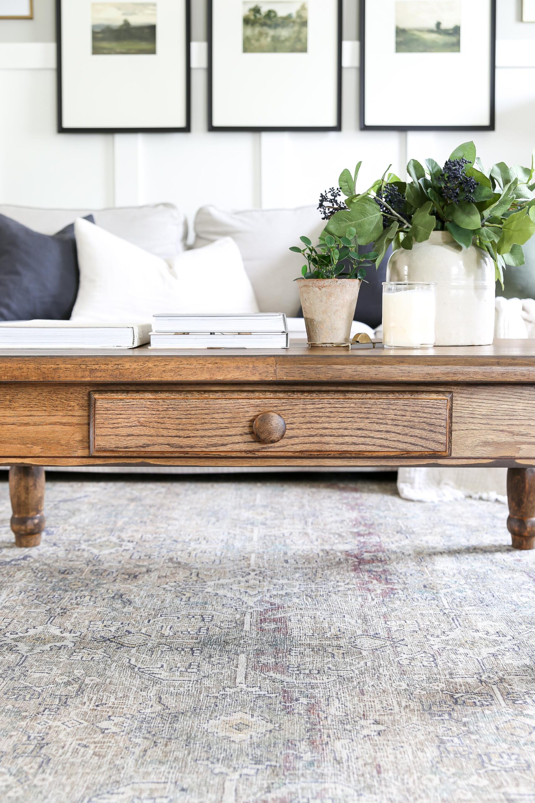 Wooden Coffee Table Makeover