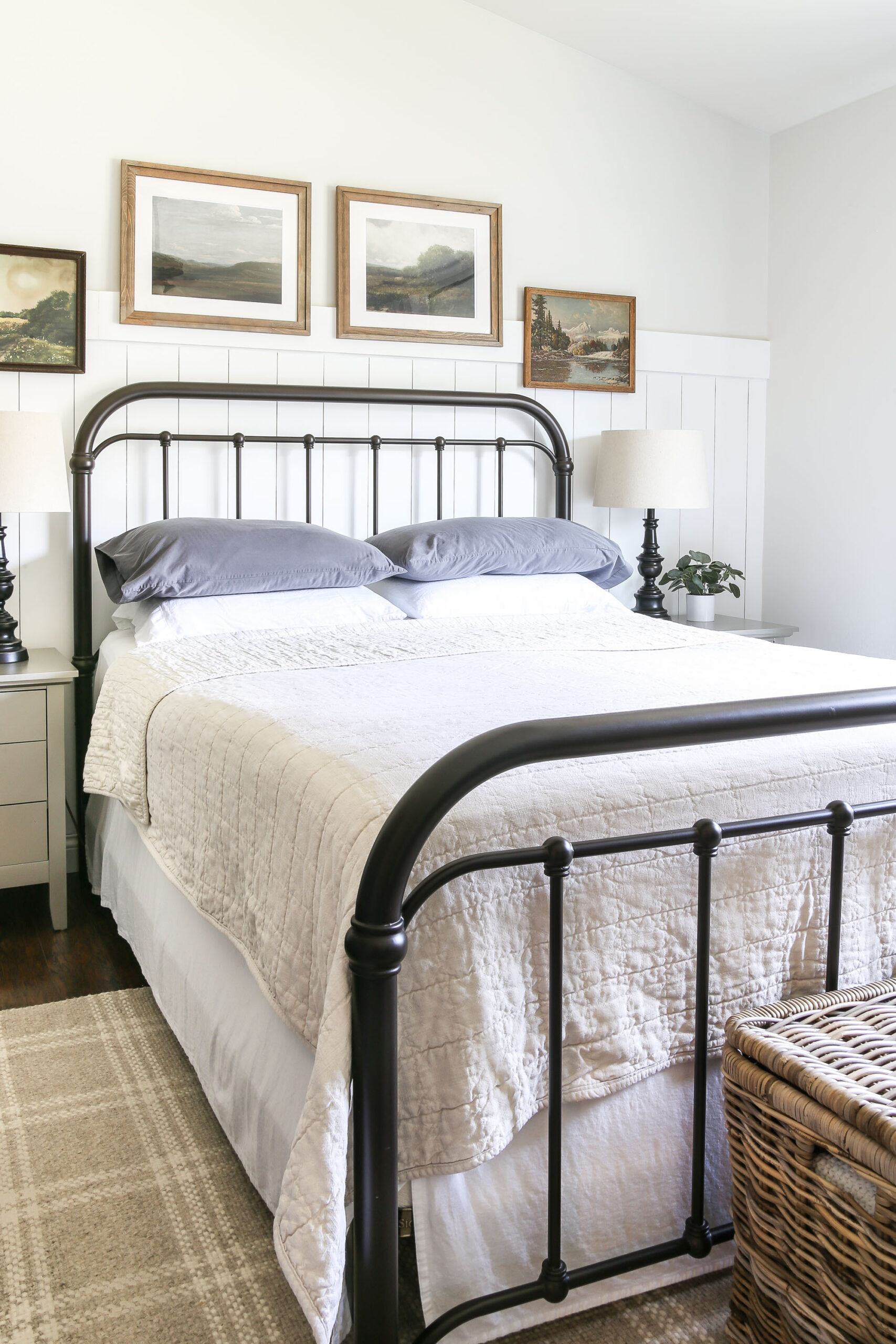 How to Layer and Style a Bed