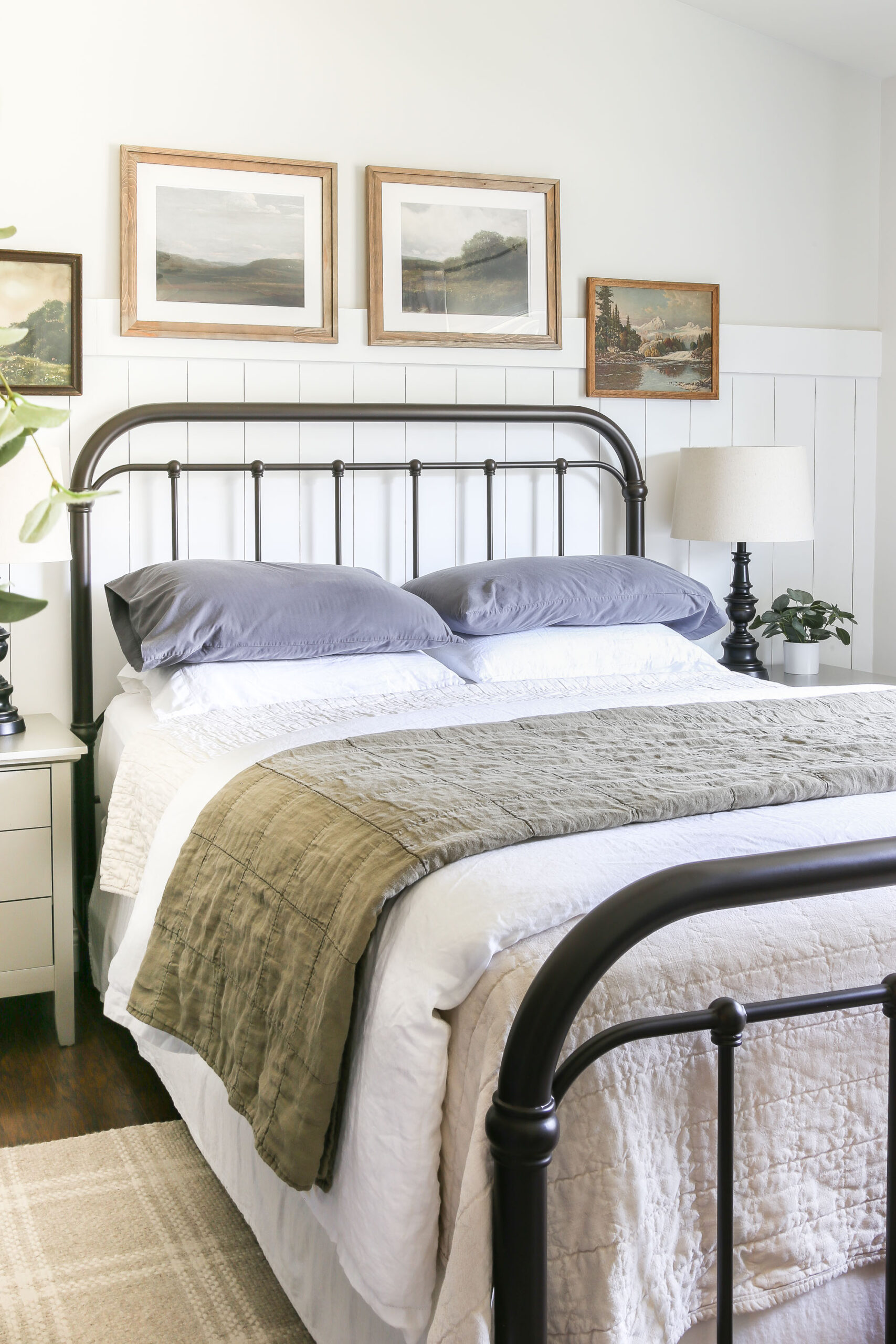 How to Layer and Style a Bed