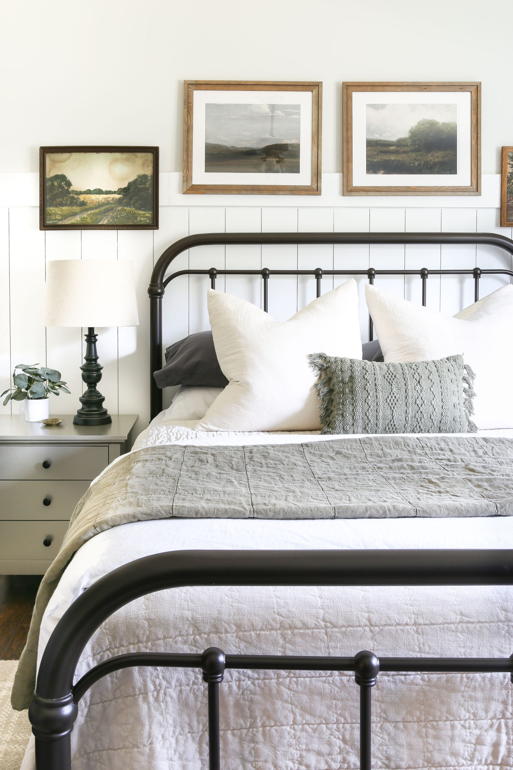 How to Layer and Style a Bed