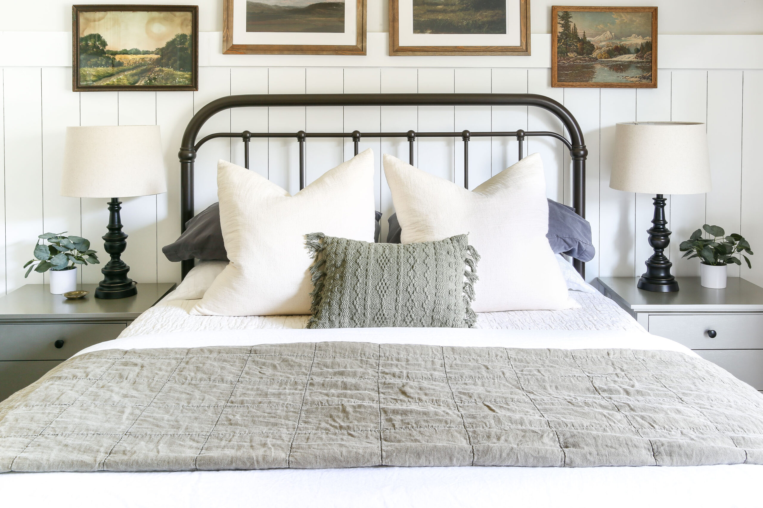 How to Layer and Style a Bed