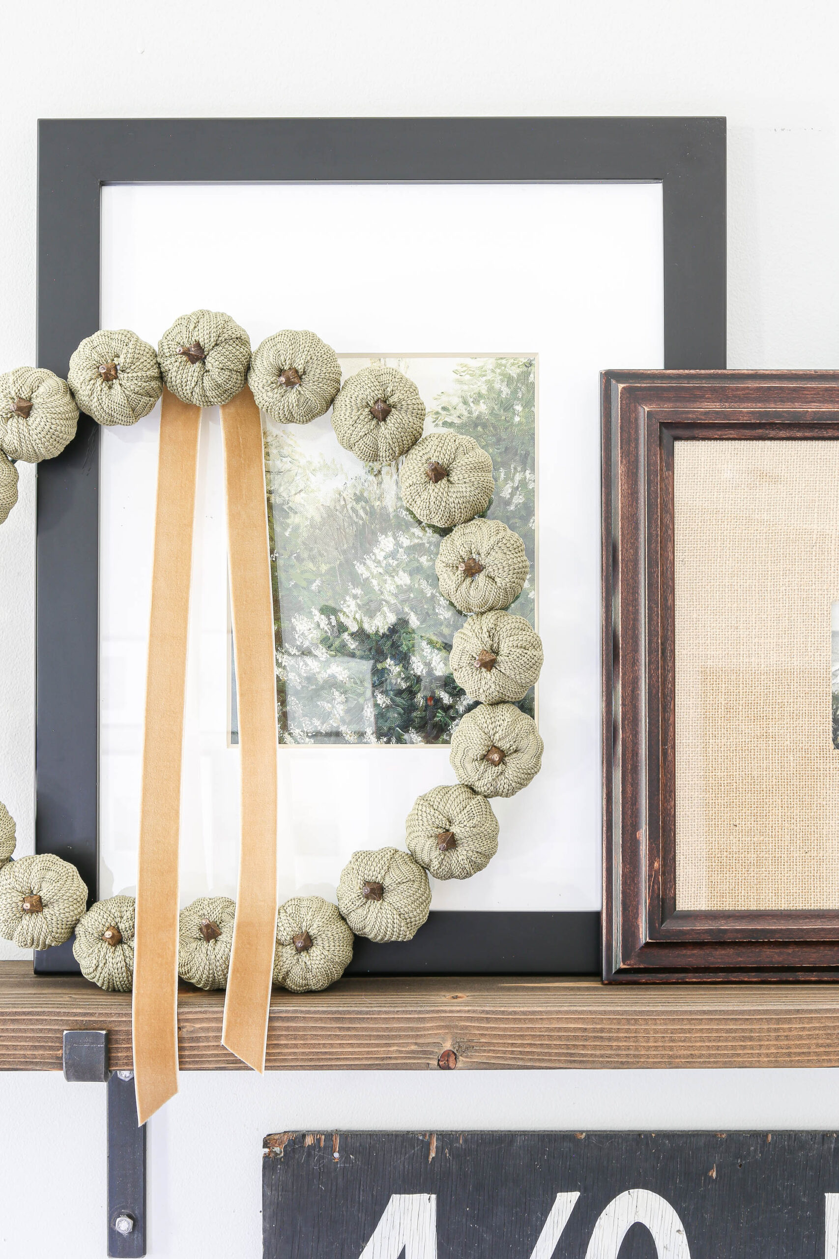 DIY Simple Fall Pumpkin Wreath