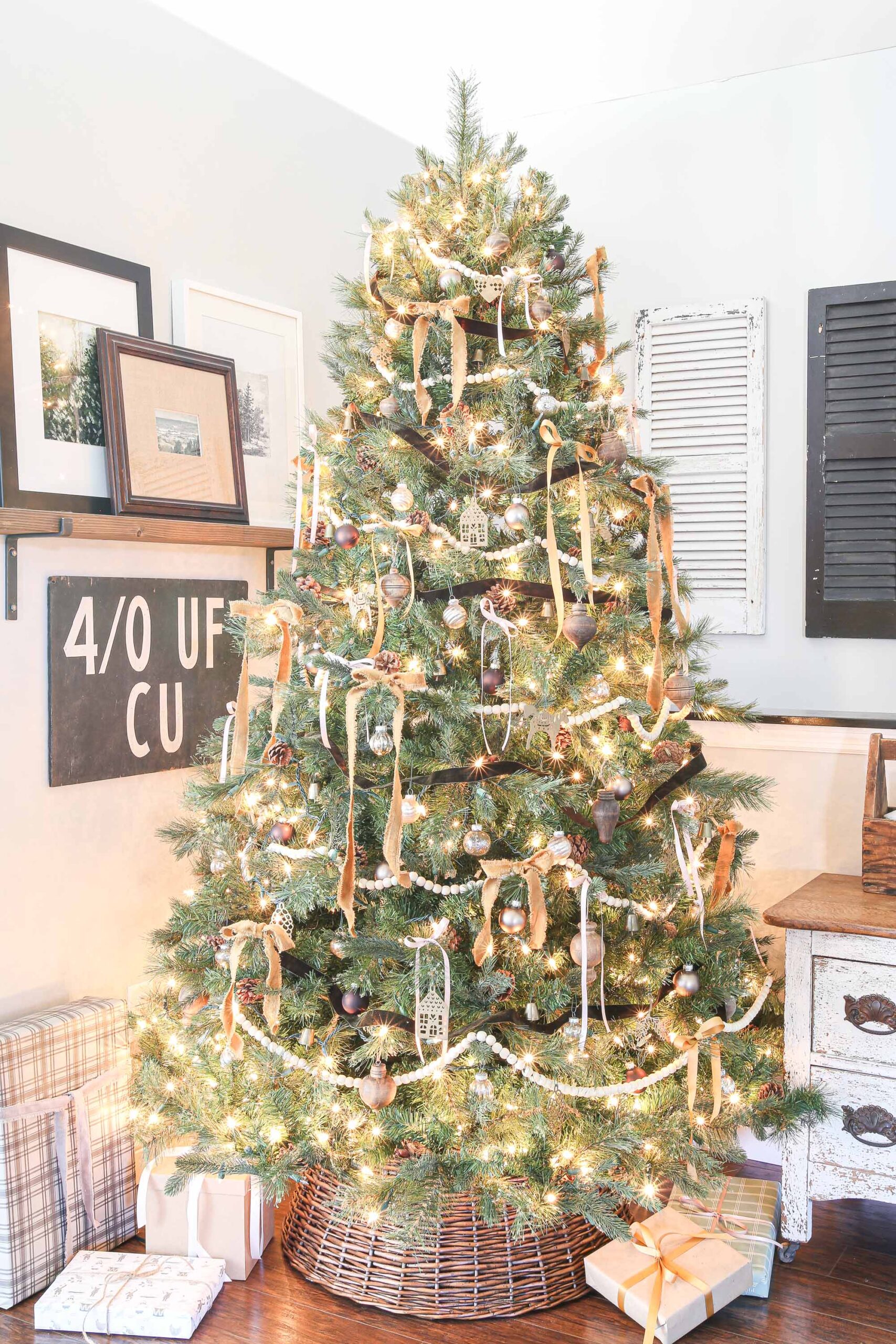 Brown and Brass Christmas Tree with Ribbons