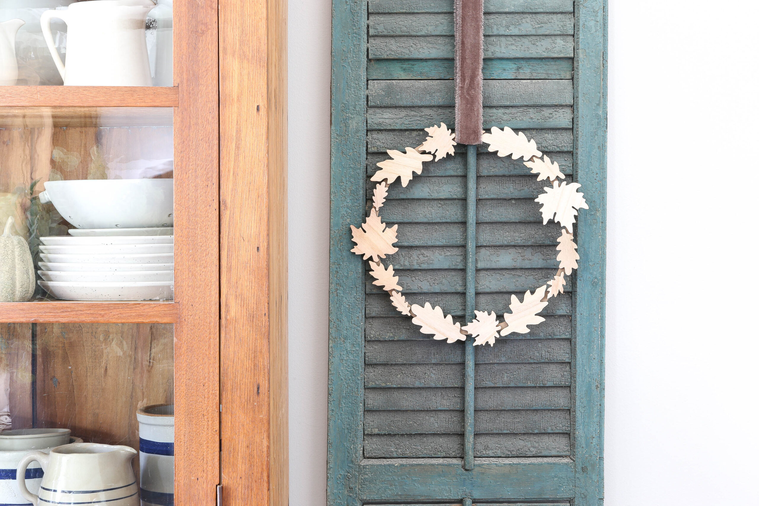 DIY Wooden Leaf Fall Wreath
