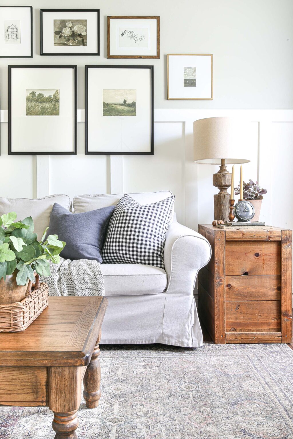 Cozy Fall Home Tour: Neutral and Warm Living Room and Dining Room ...