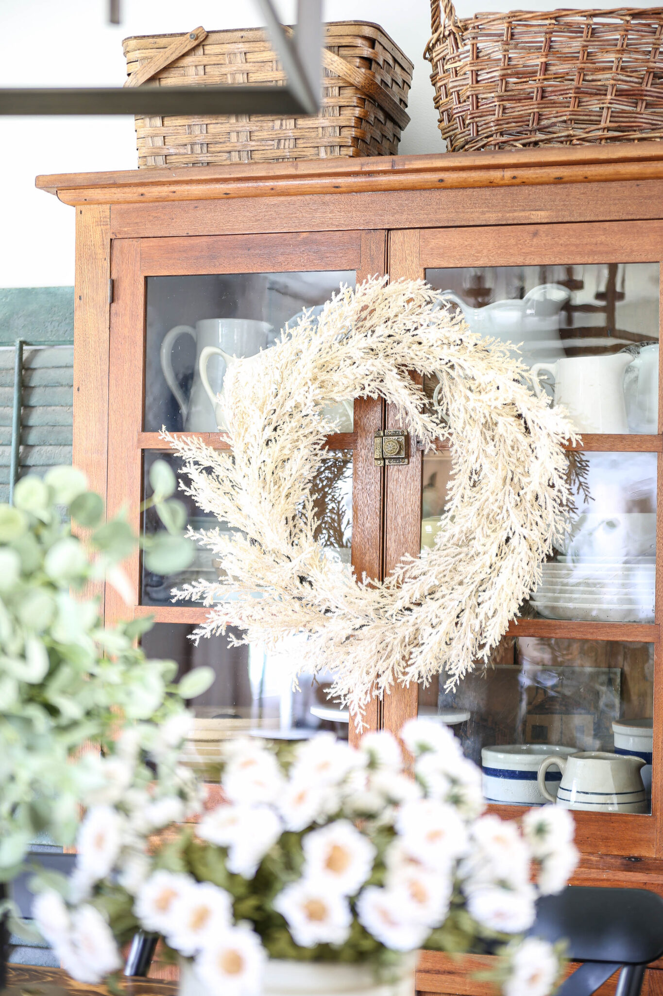 Cozy Fall Home Tour: Neutral and Warm Living Room and Dining Room ...