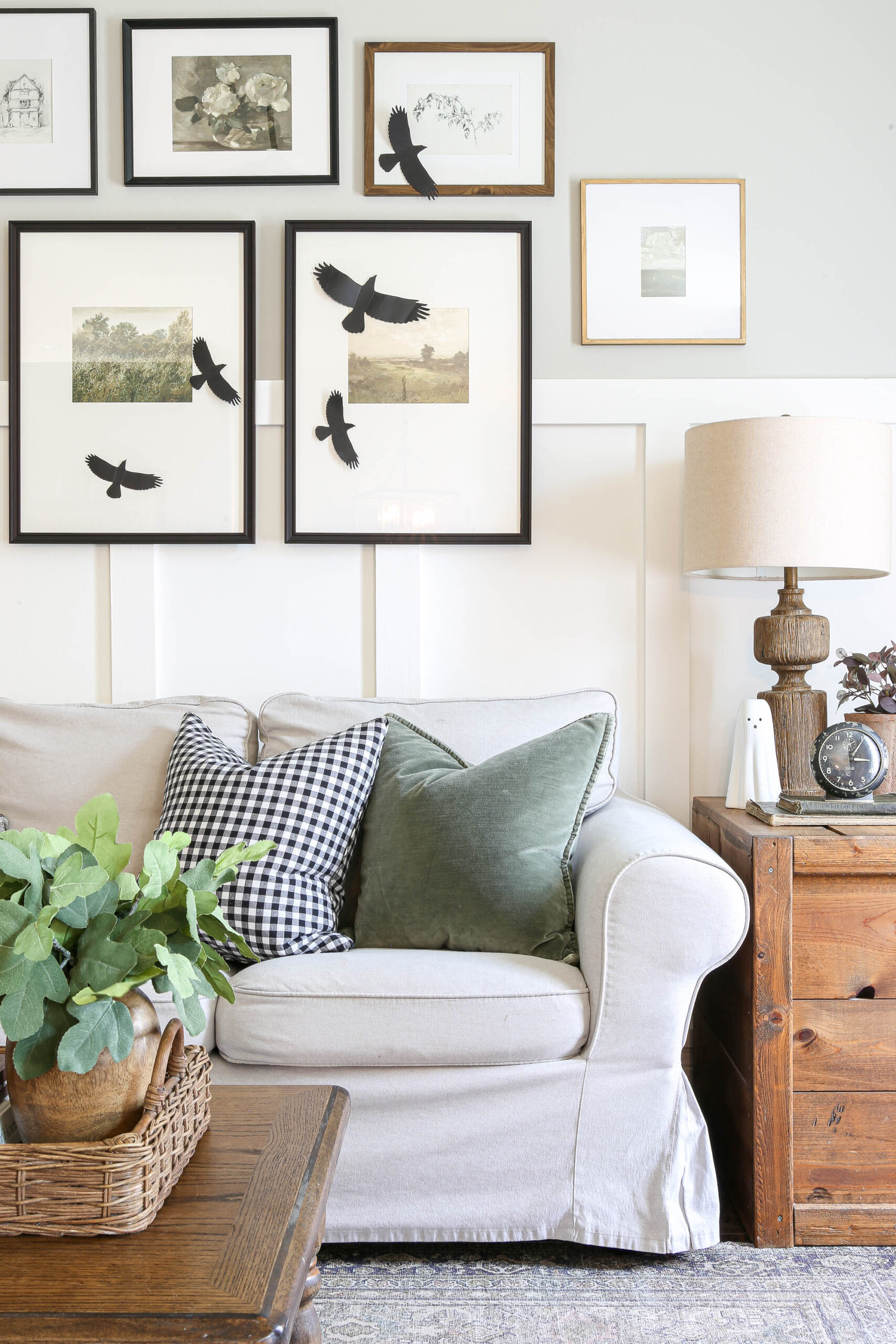 Simple and Timeless Halloween Decor Staples